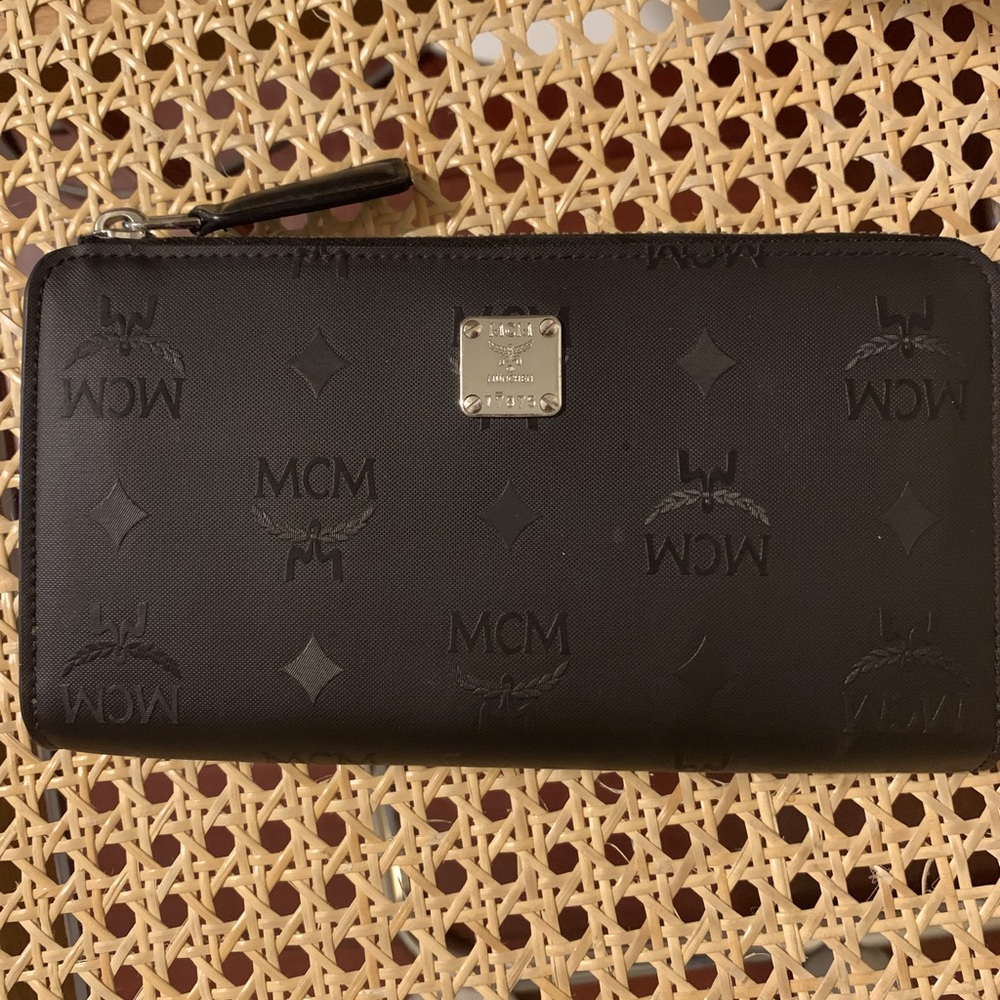 MCM Wallet